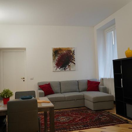 Art Home Apartment Navigli Milan Luaran gambar